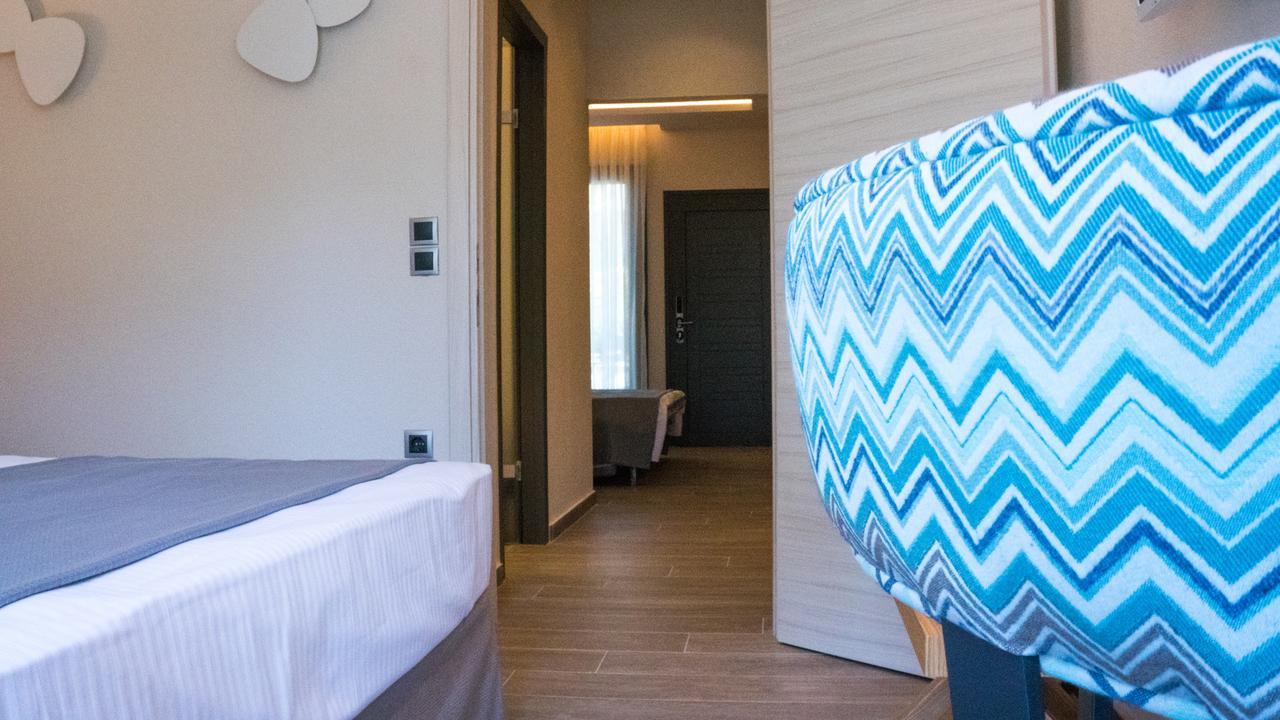Costa Domus Blue Luxury Apartments Nikiti  Eksteriør billede