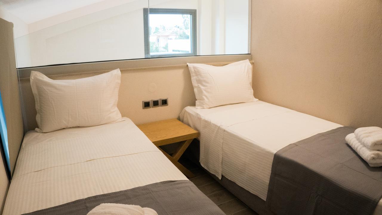 Costa Domus Blue Luxury Apartments Nikiti  Eksteriør billede