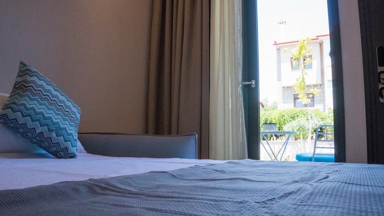 Costa Domus Blue Luxury Apartments Nikiti  Eksteriør billede